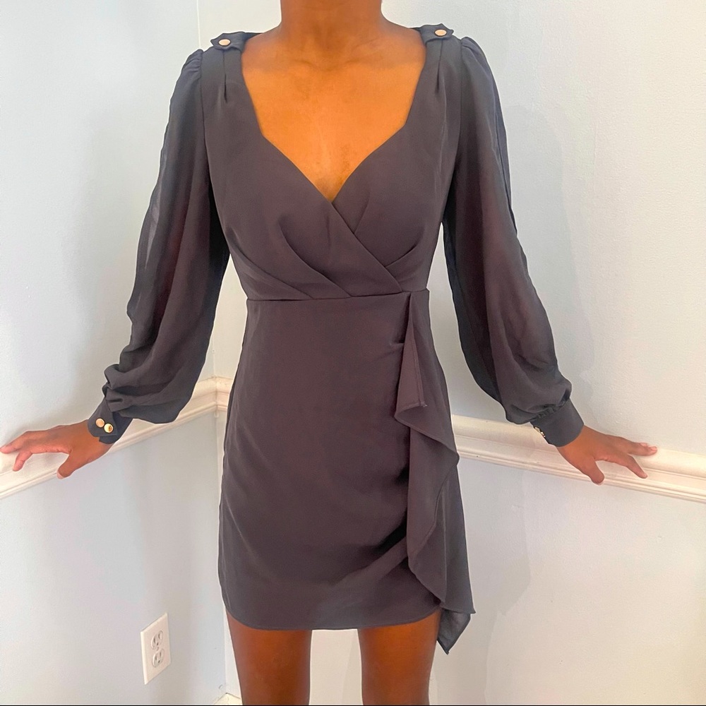 The Tin House Grey/Slate Faux Wrap Open Slit Sleeve Mini Dress SZ Small K-Pop